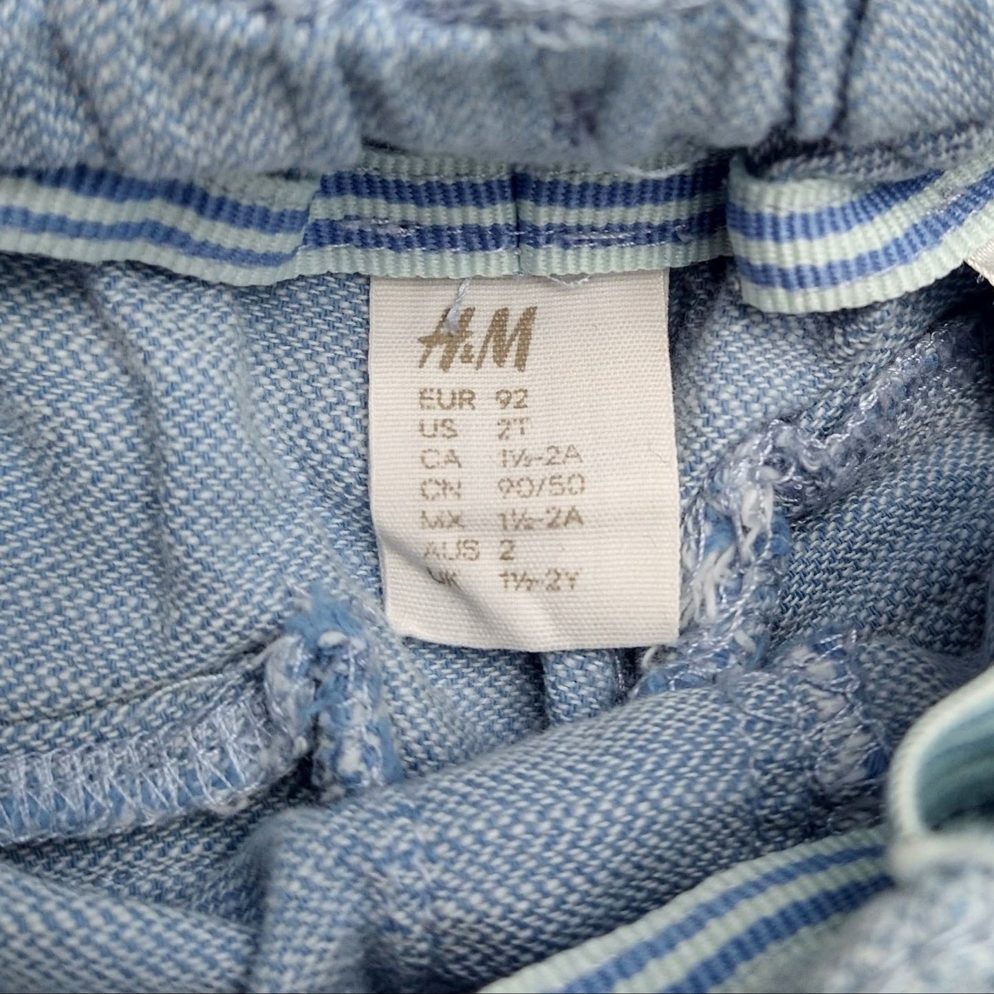 H&M cotton shorts - 2 yrs