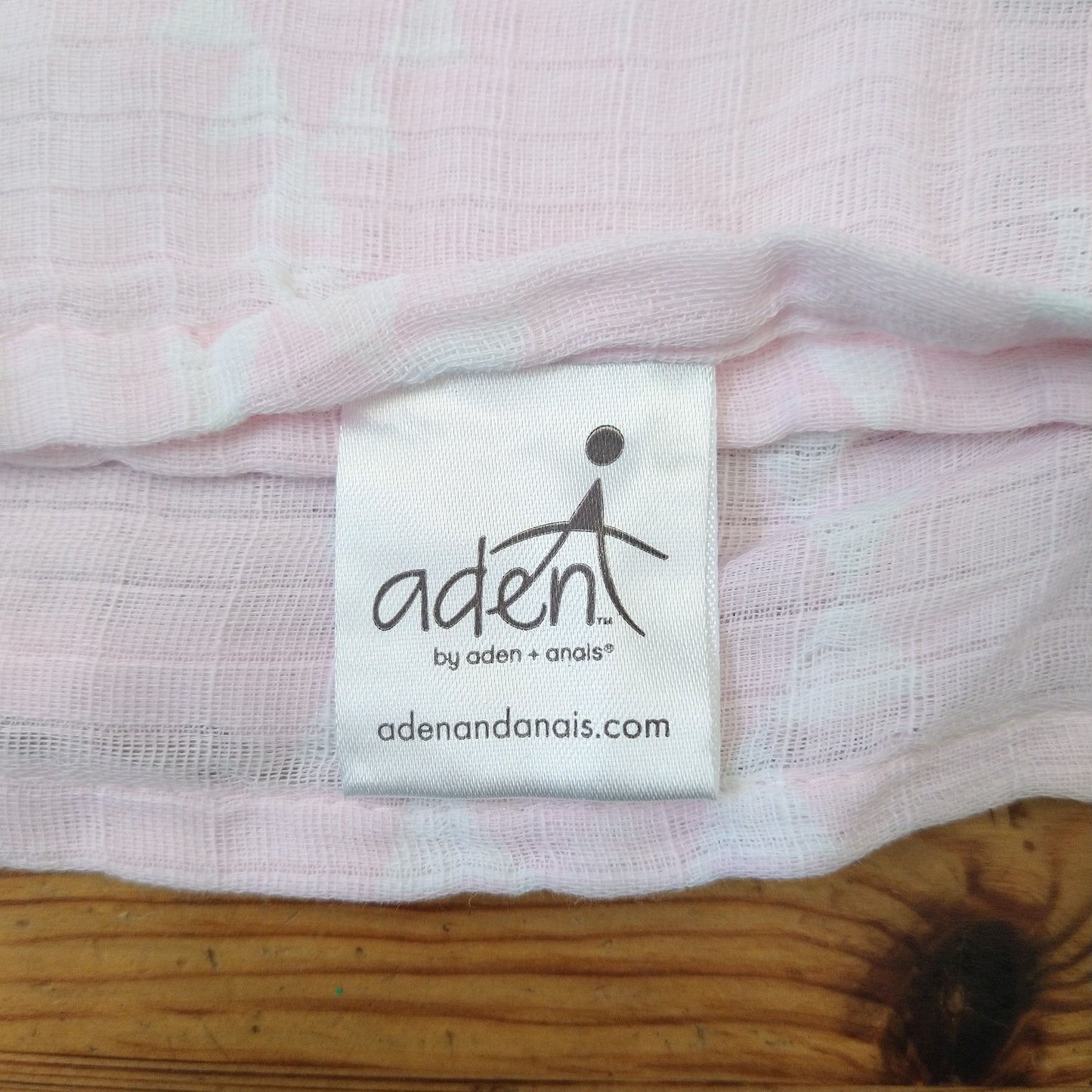 Aden & Anais swaddle cloth