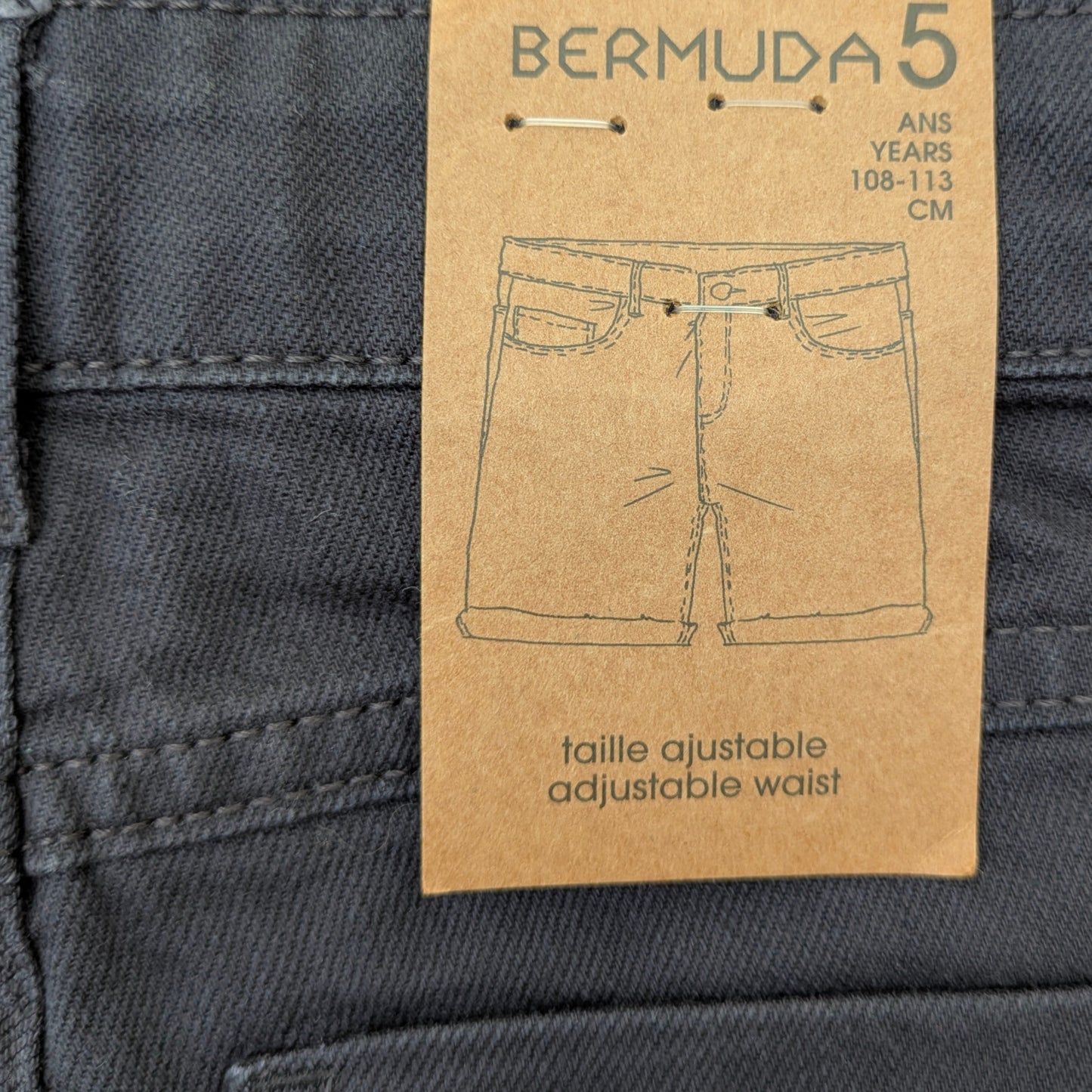 Kiabi shorts - new with tags - 5yrs