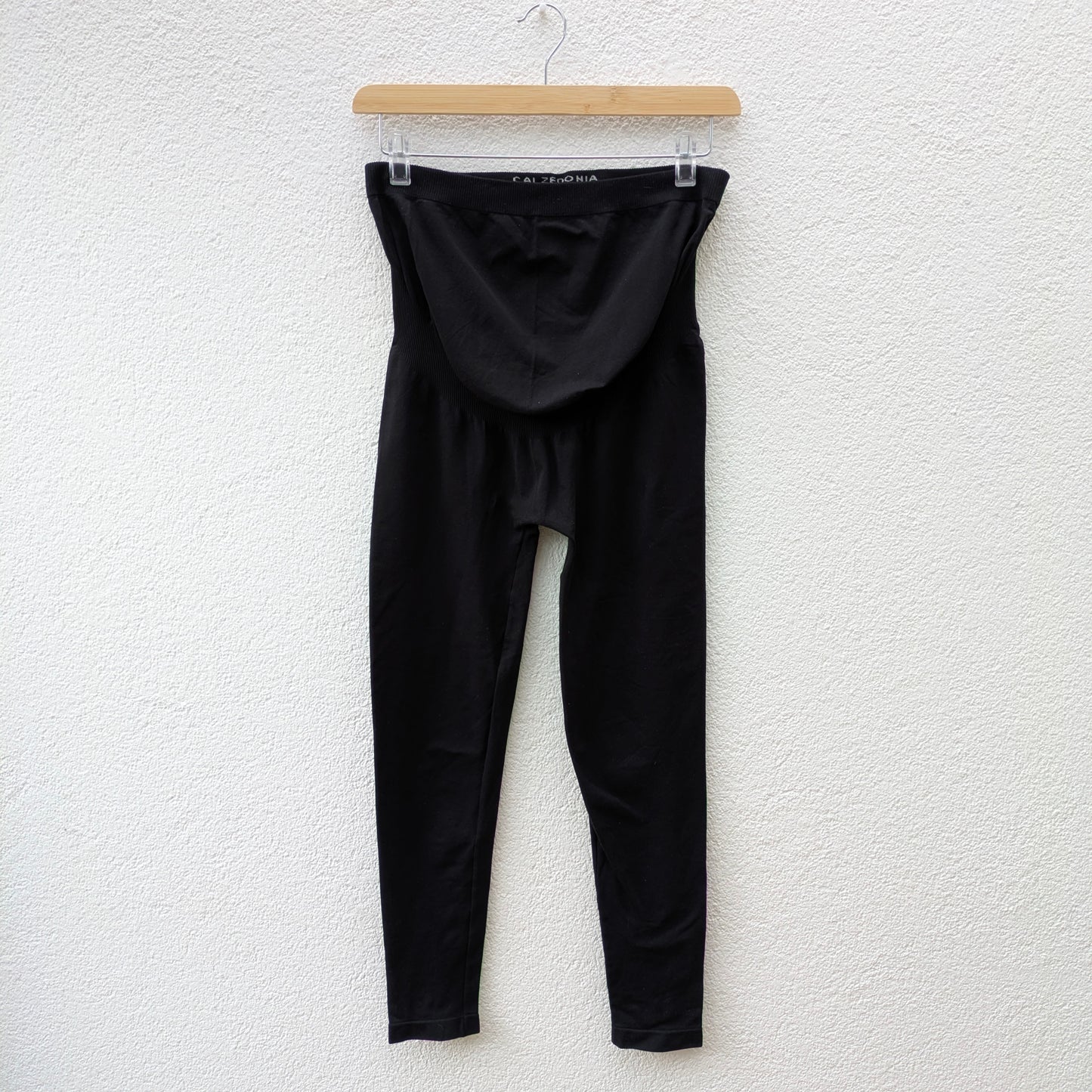 Calzedonia thick stretch tights- Size M/L
