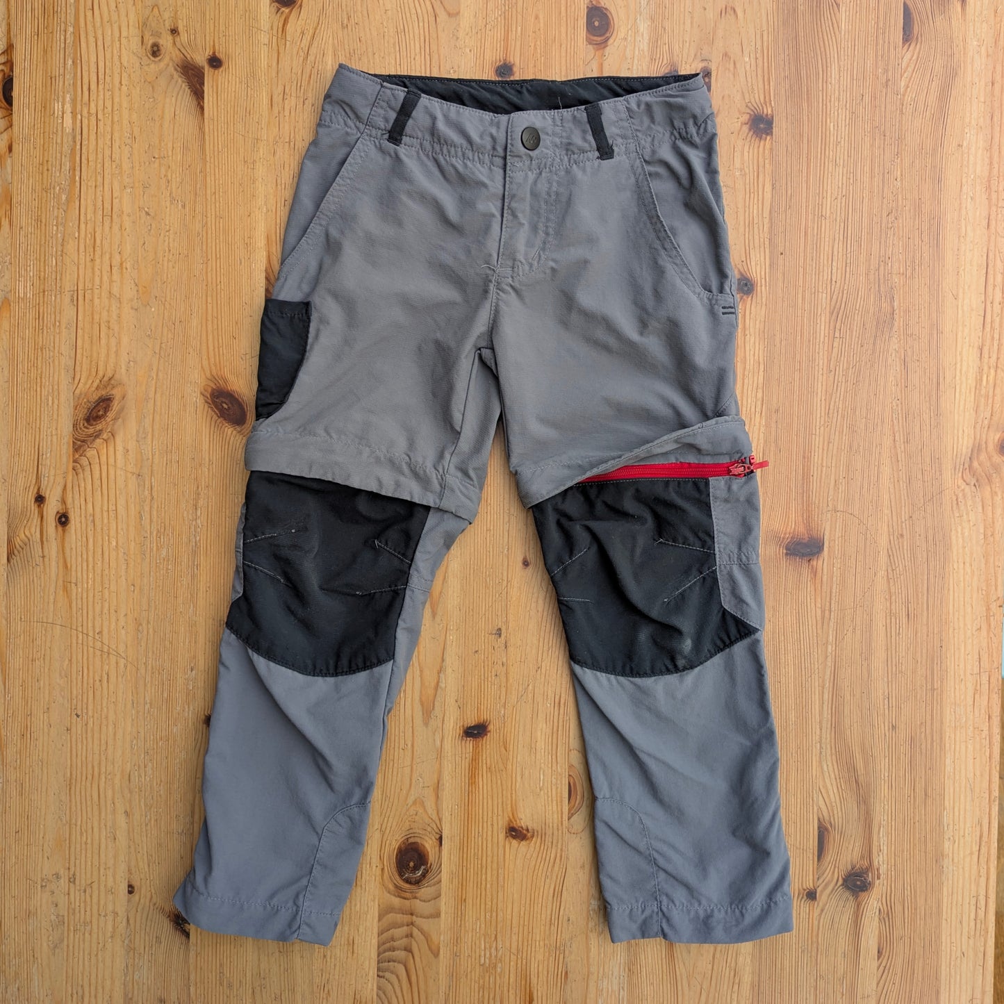 Decathlon zip-off hiking pants - 4-5 years / 103-112cm