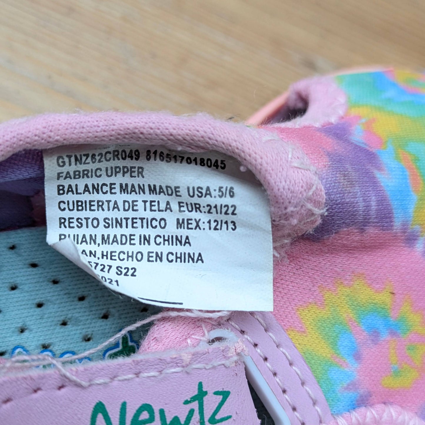 Newtz water shoes size 21/22