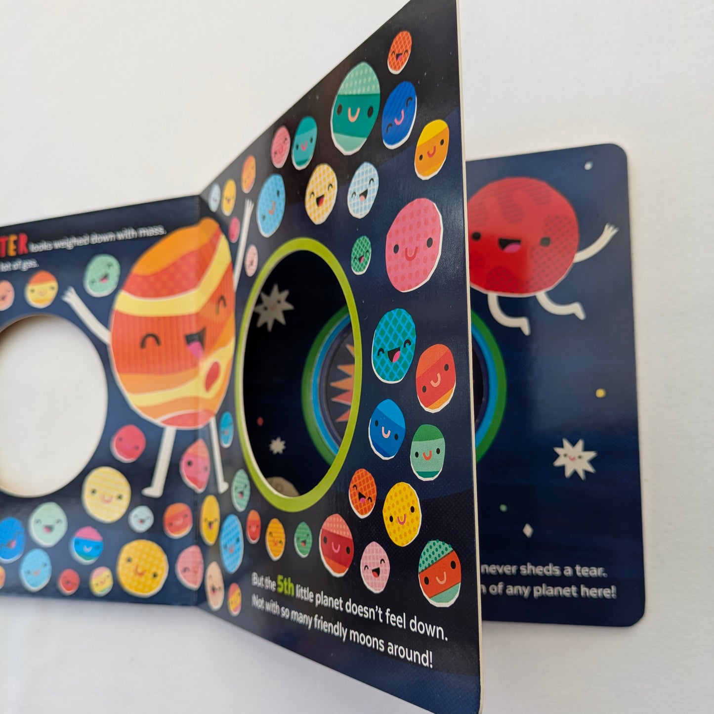 8 Little Planets Board Book