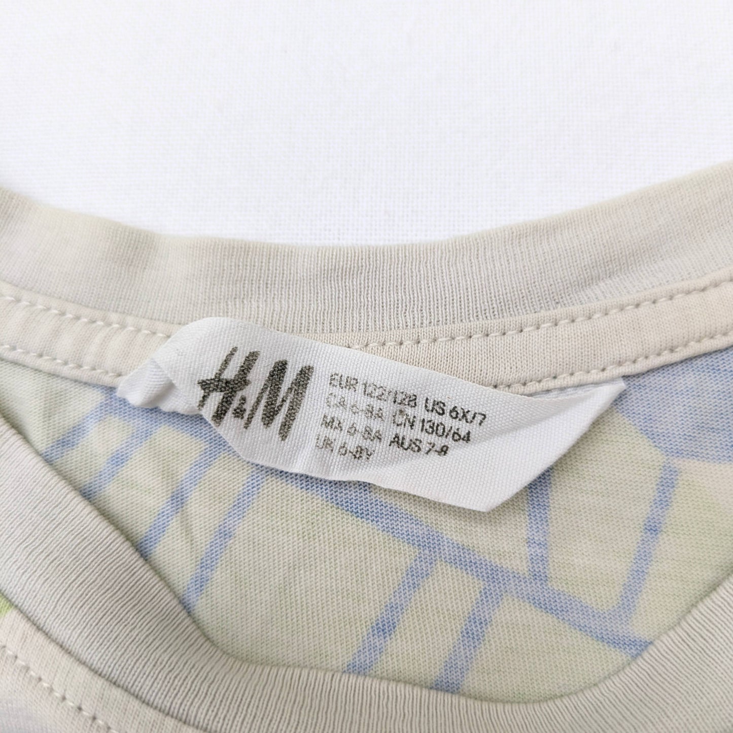 H&M t-shirt - 6 yrs / 122-128