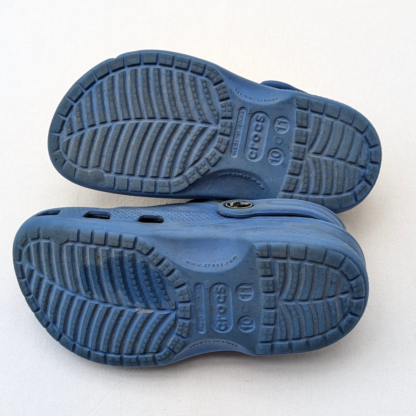 Crocs size 27-28