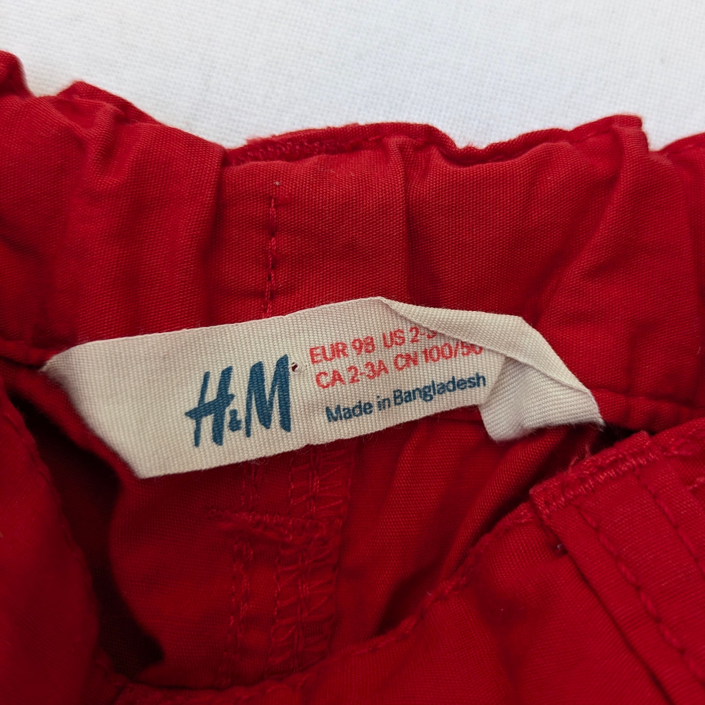 H&M shorts - 2 yrs / 92 cm