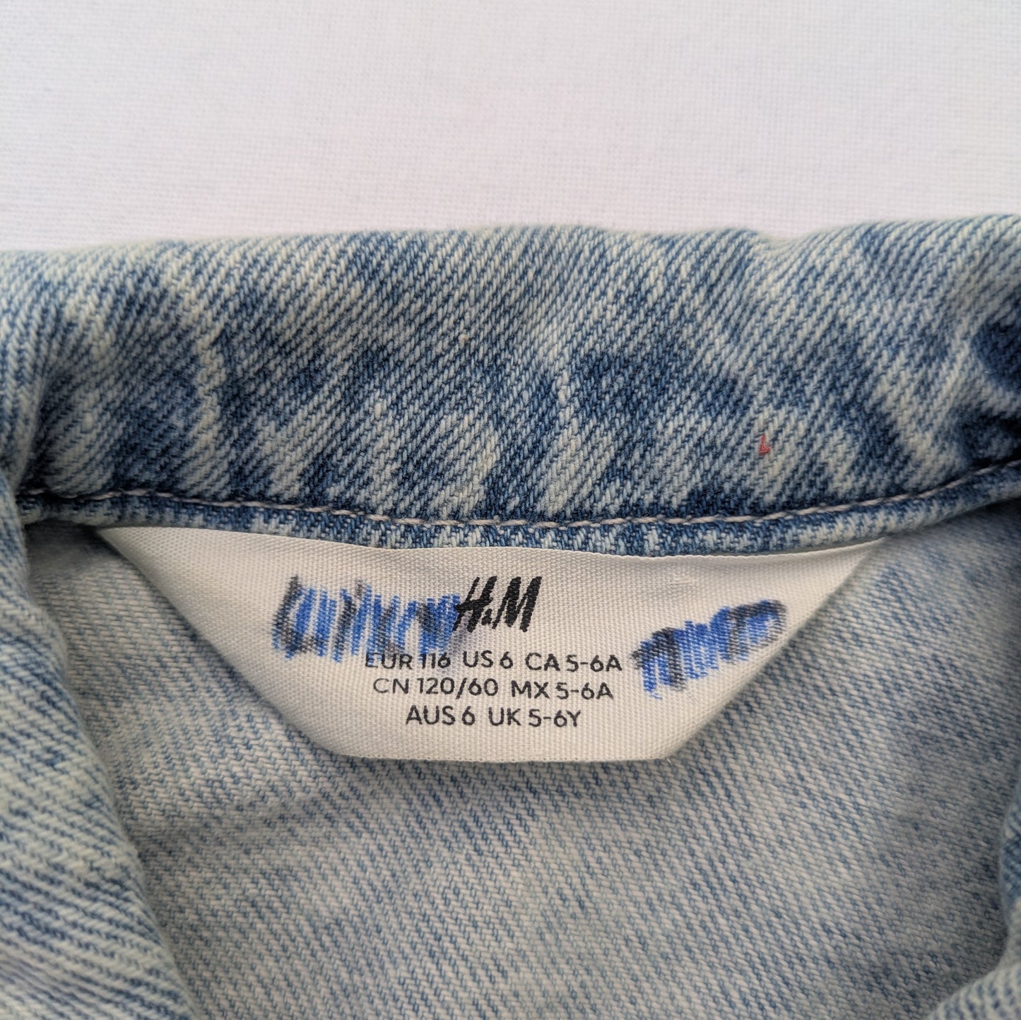 H&M denim jacket - 6 y / 116