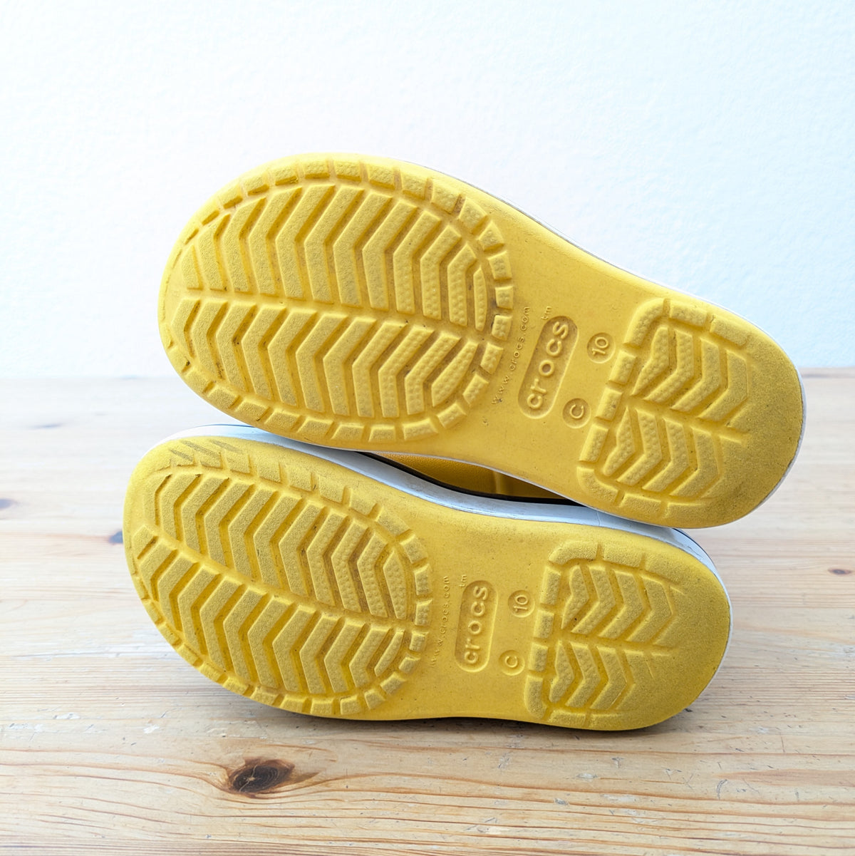 Croc rain boots size 27-28 (10US)