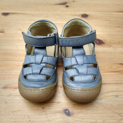 Naturino Ledersandalen in Hellblau – Größe 24