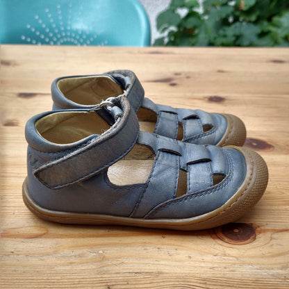Naturino Ledersandalen in Hellblau – Größe 24