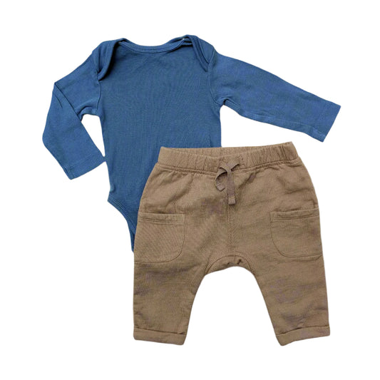 Smile 2 piece outfit - 3-6 mo
