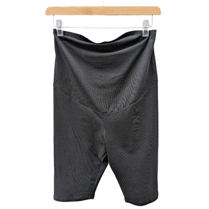 H&M maternity bike shorts - Size S