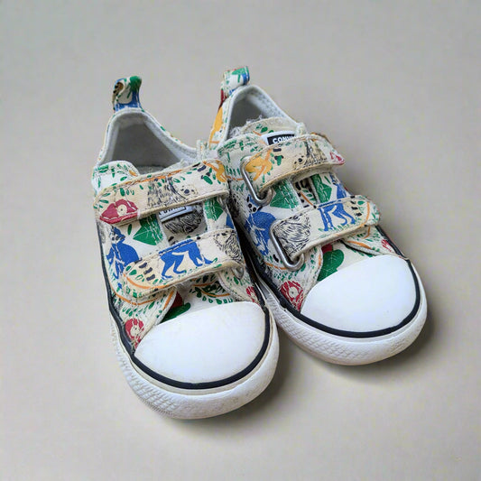 Converse shoes - size 23