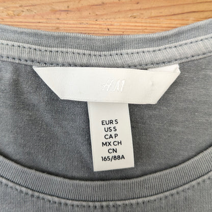 H&M cotton t-shirt - 12 yrs - S