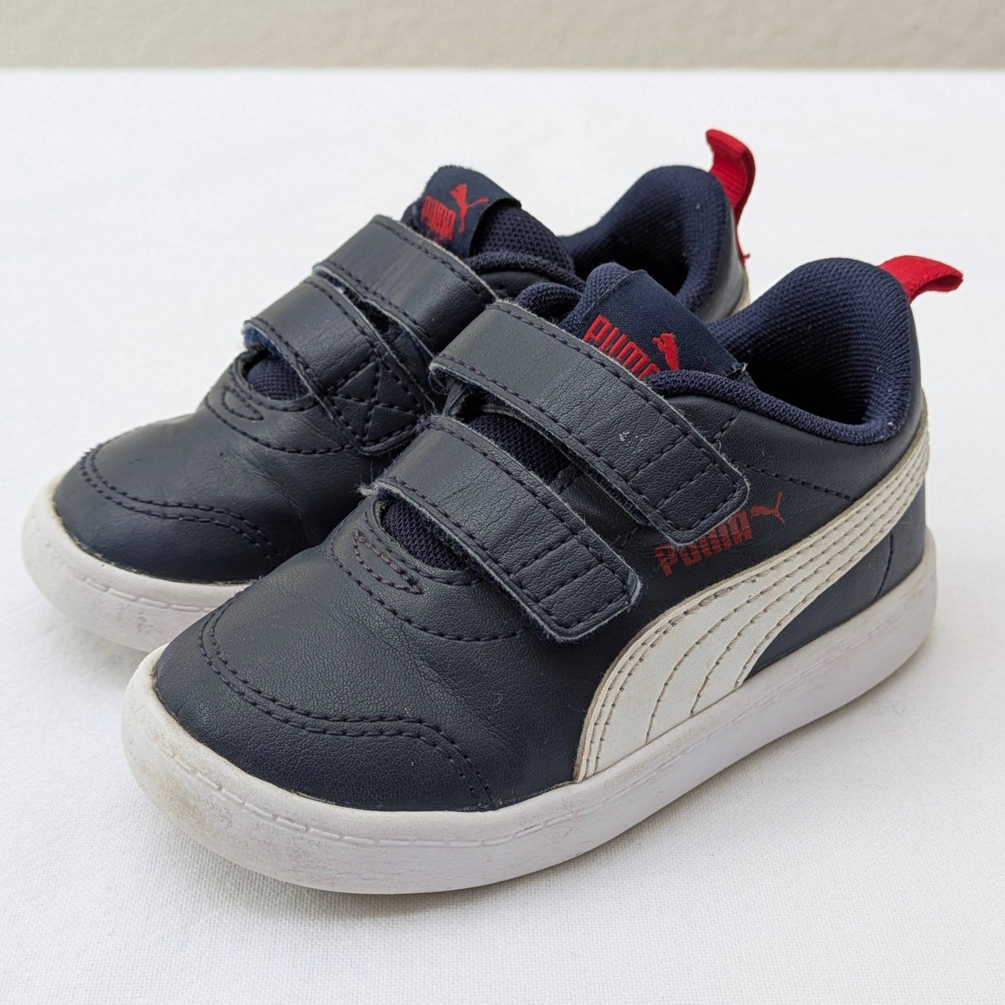 Puma baskets - size 22