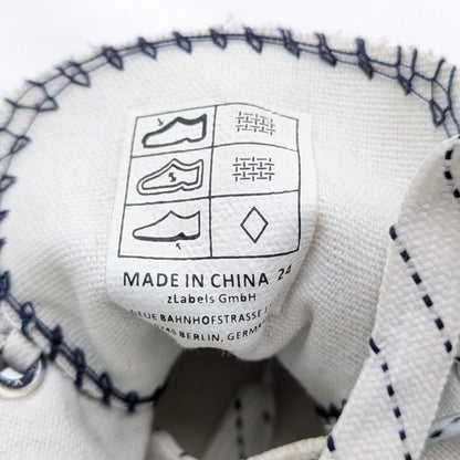 Space shoes - baskets - size 24