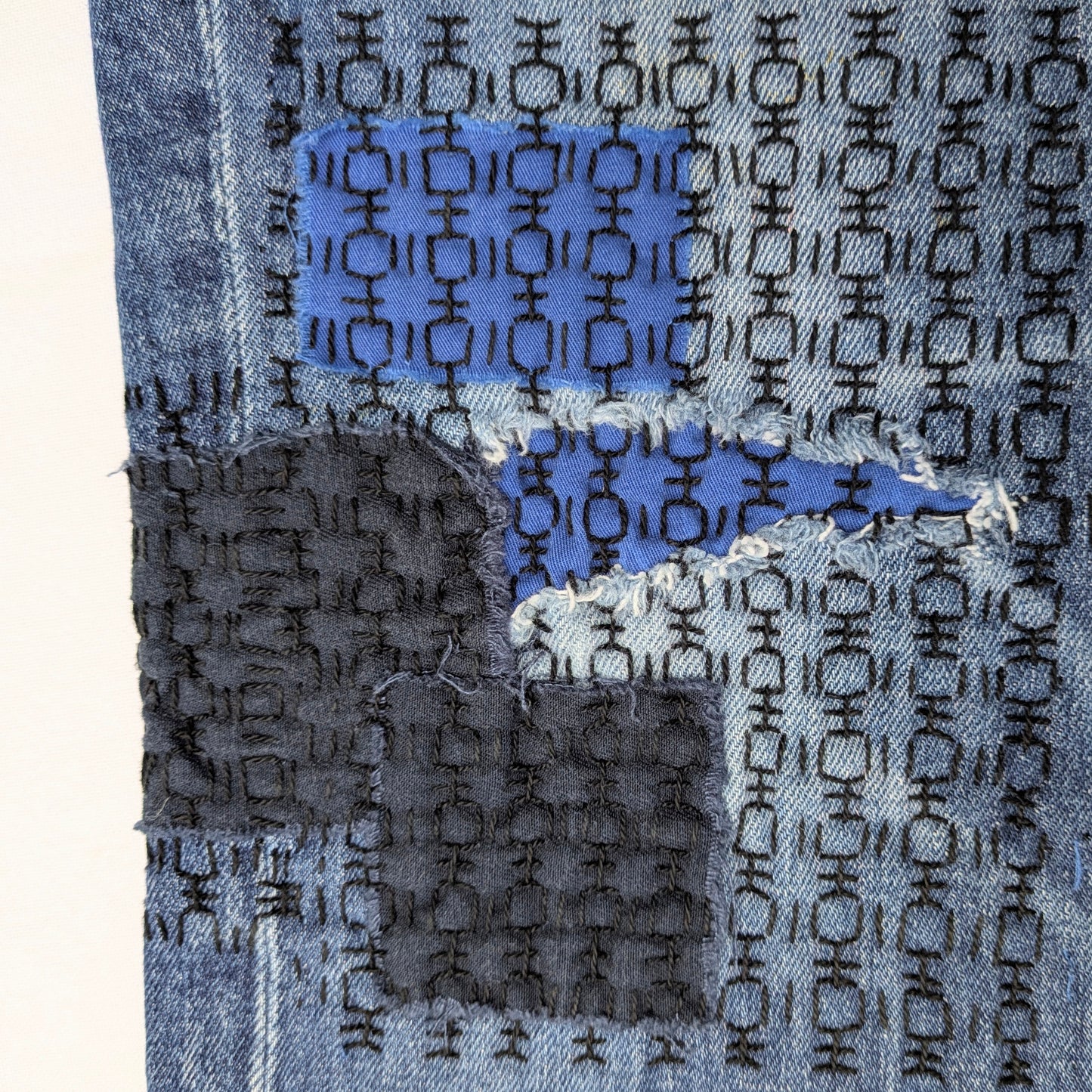Upcycling-Kollektion – Jeans – Größe 40