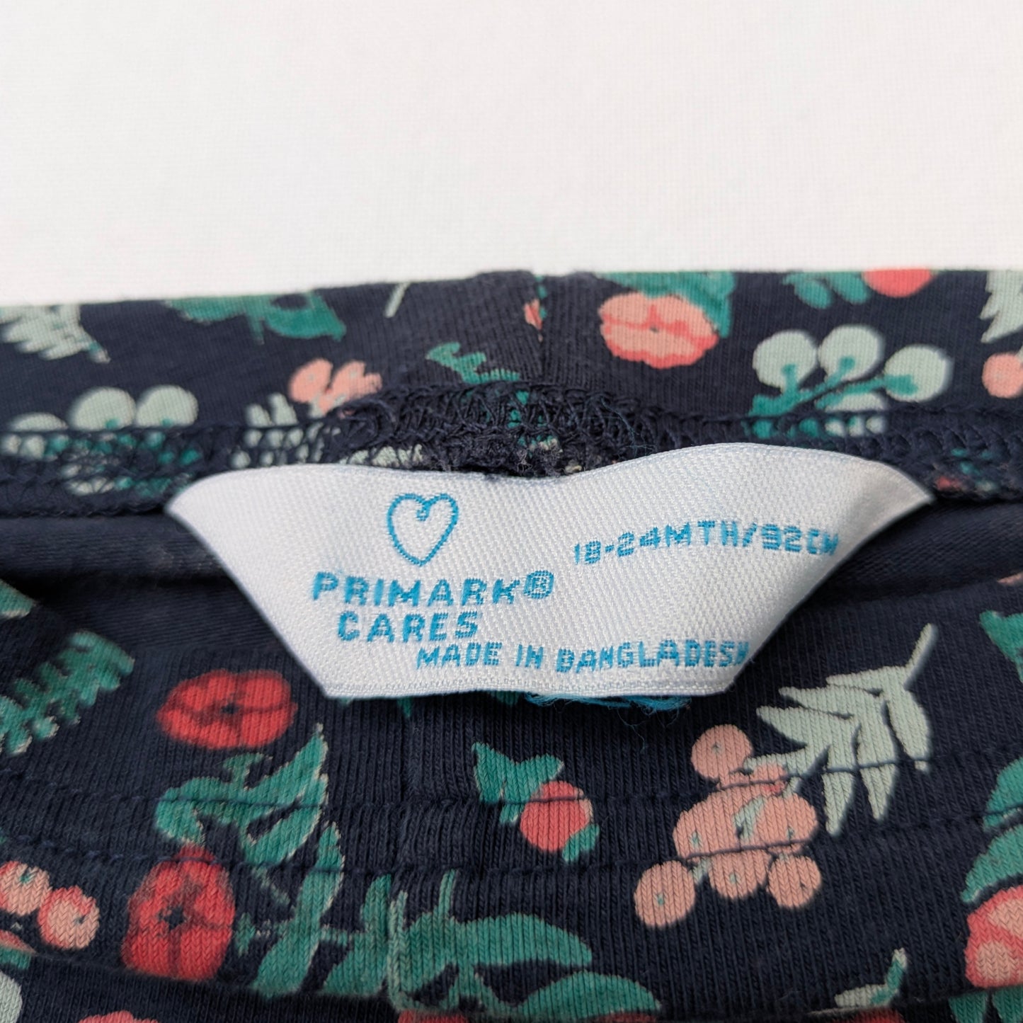 Primark Blumen-Leggings – 18 Monate
