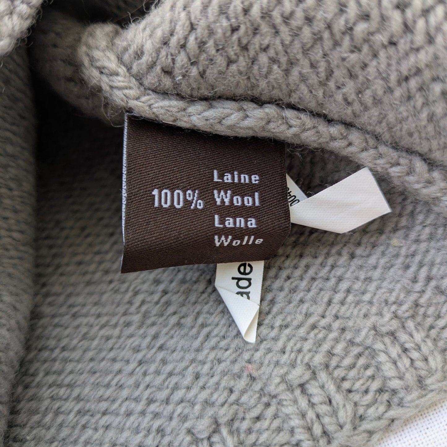 Antik Batik wool sweater vest - 10 years