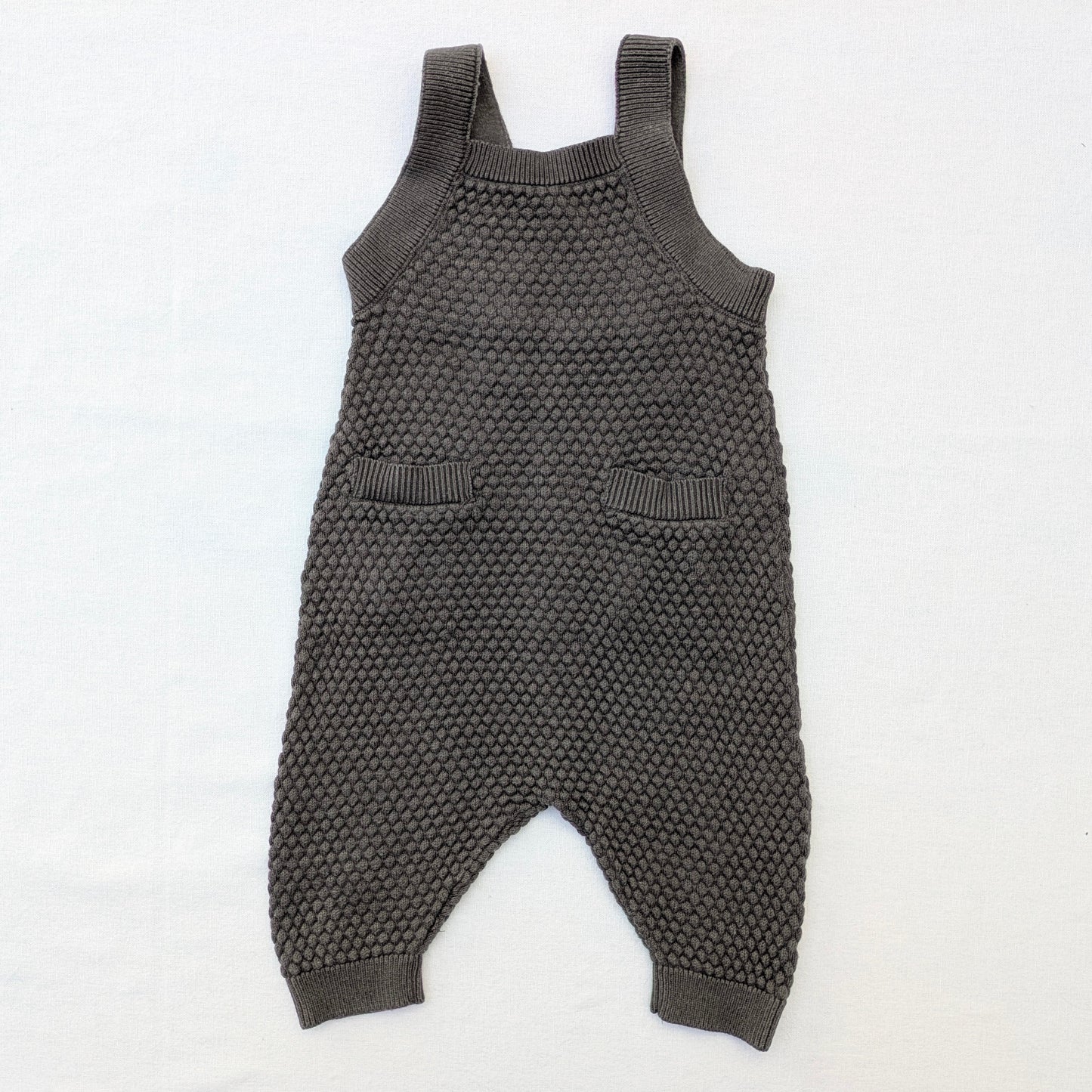 H&M one-piece romper - 0-3 mo / 56
