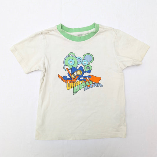 Adidas t-shirt - 5-6 years