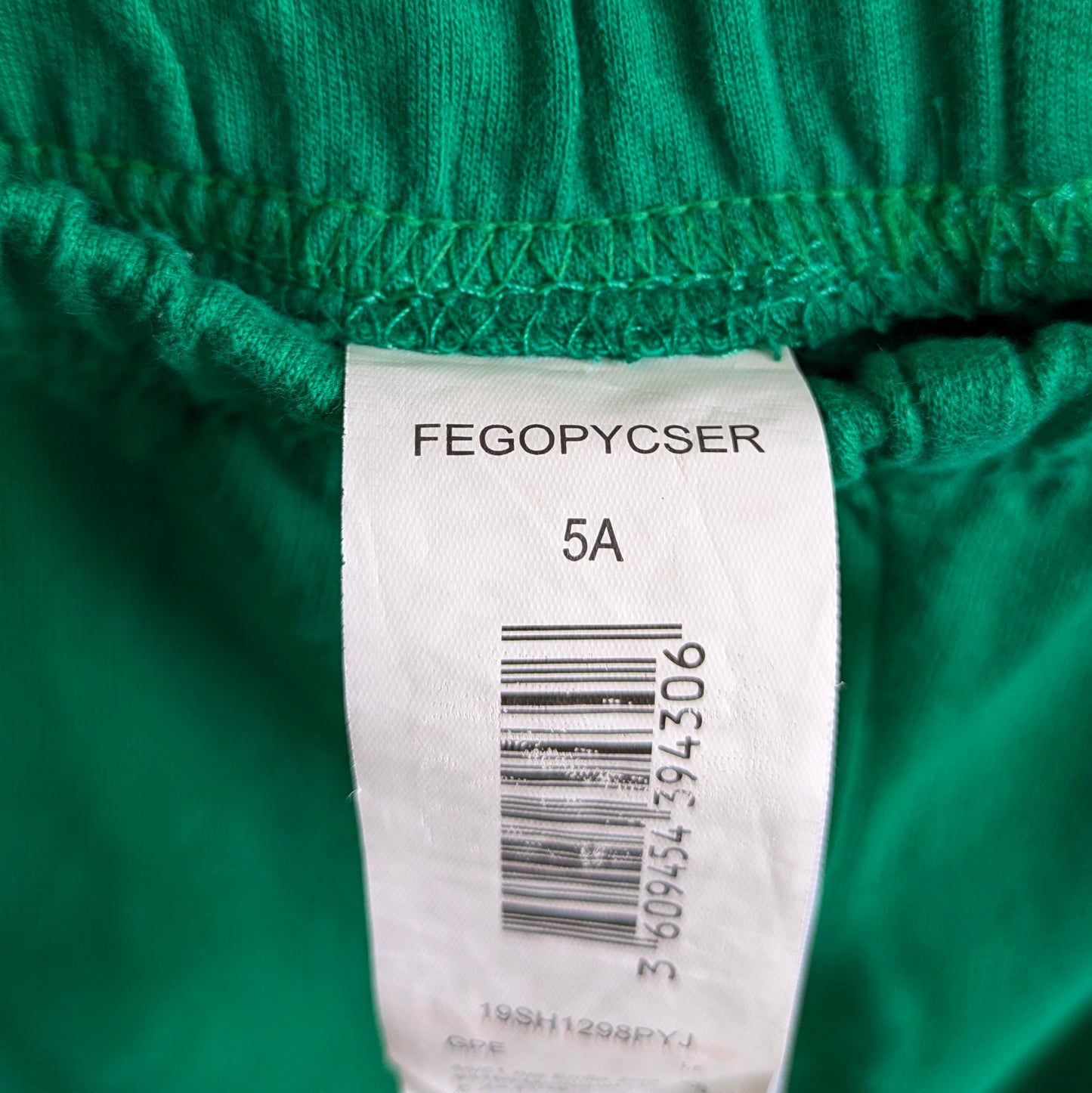 green cotton shorts - 5 yrs