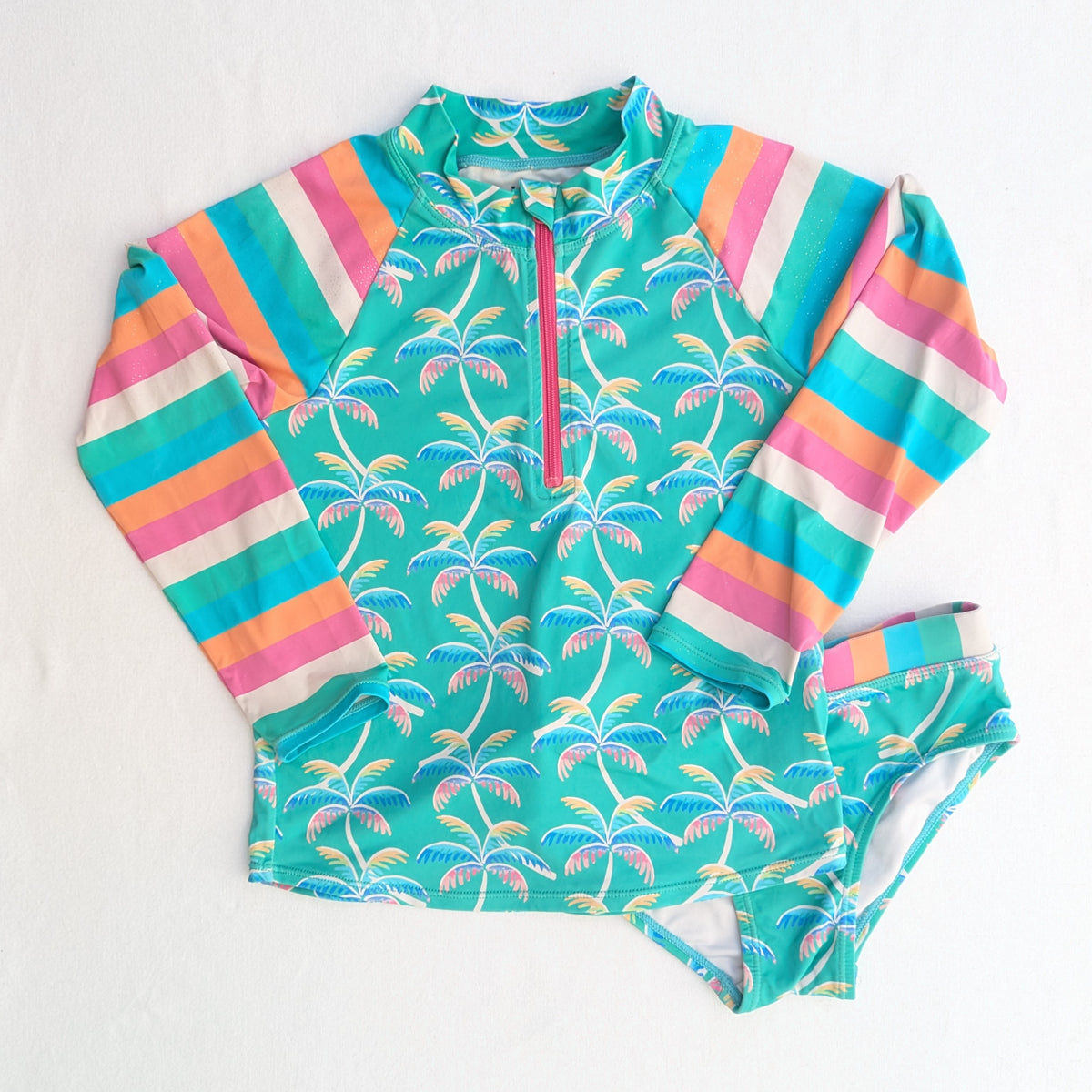 Hatley rashguard swimsuit set - 5 yrs