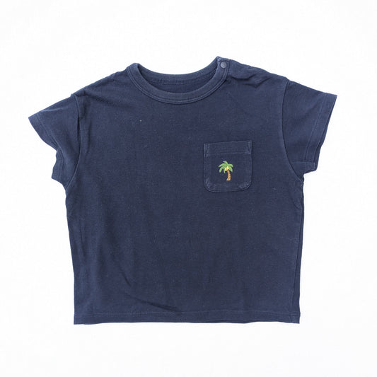 Uniqlo t-shirt - 18 mo / 90
