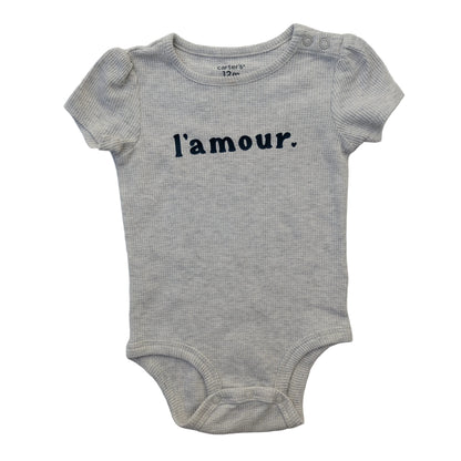 Carters onesie body -12 mo