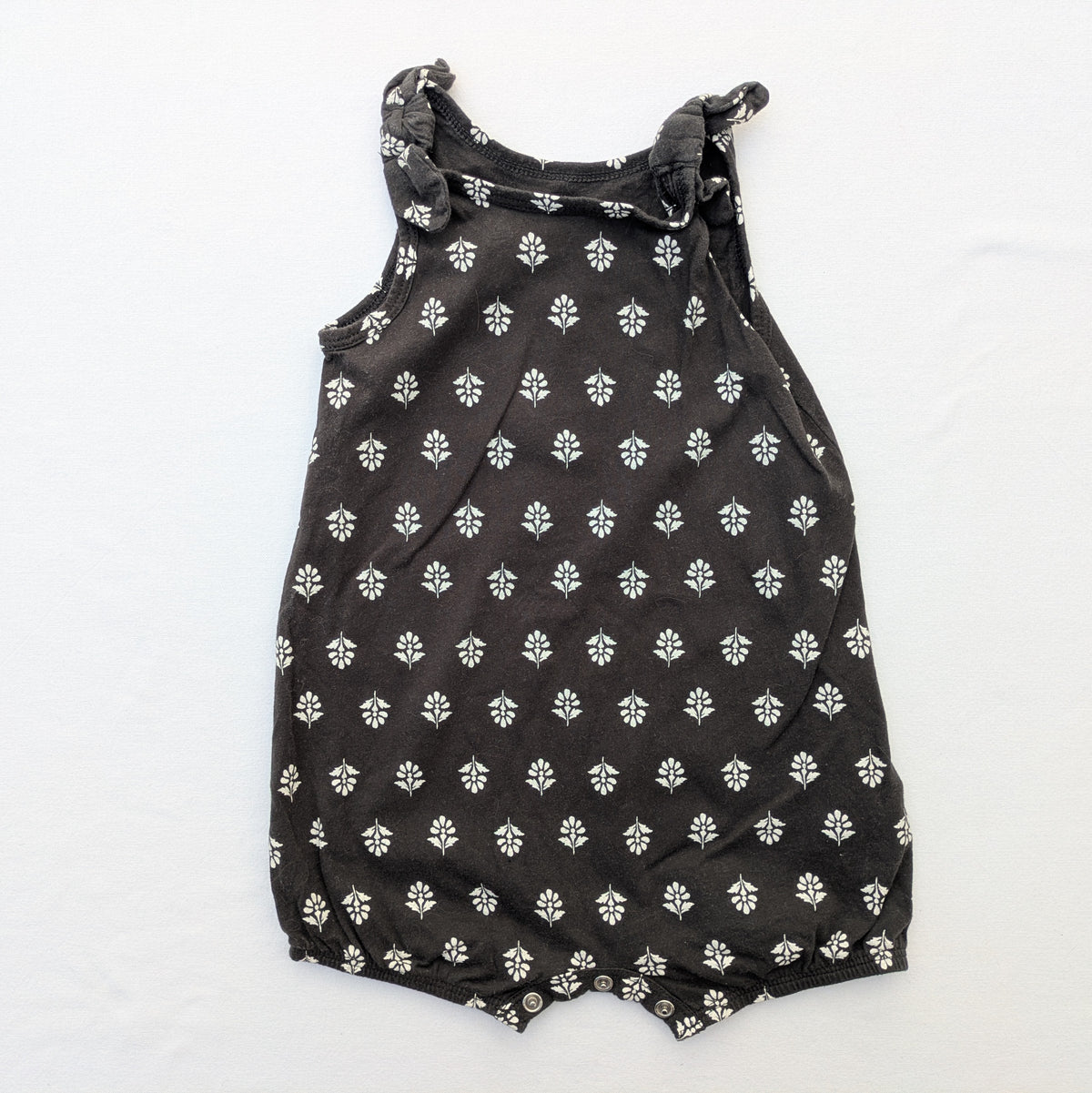Carter's romper -12 mo