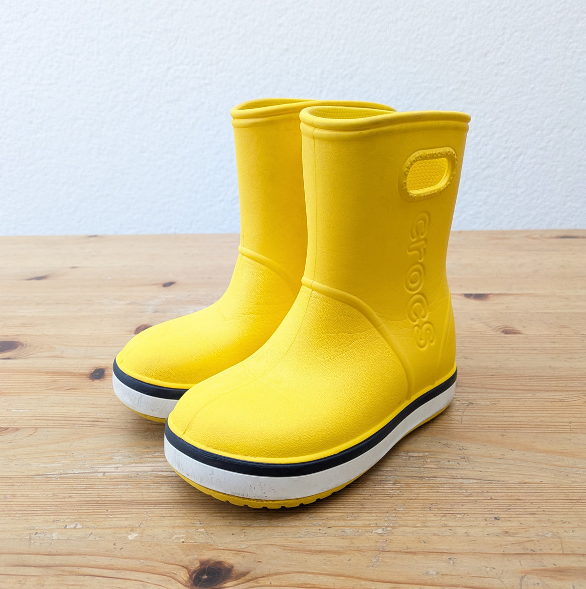 Croc rain boots size 27-28 (10US)